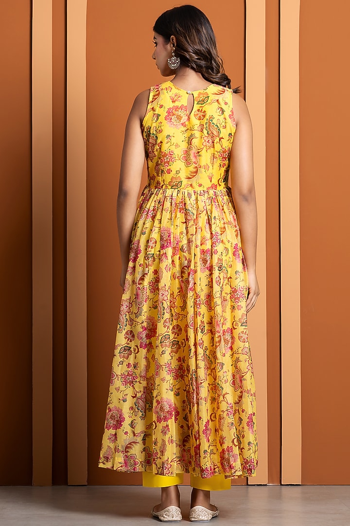Yellow Chanderi Digital Printed Anarkali Set by Yuvrani Jaipur at Pernia's Pop Up Shop