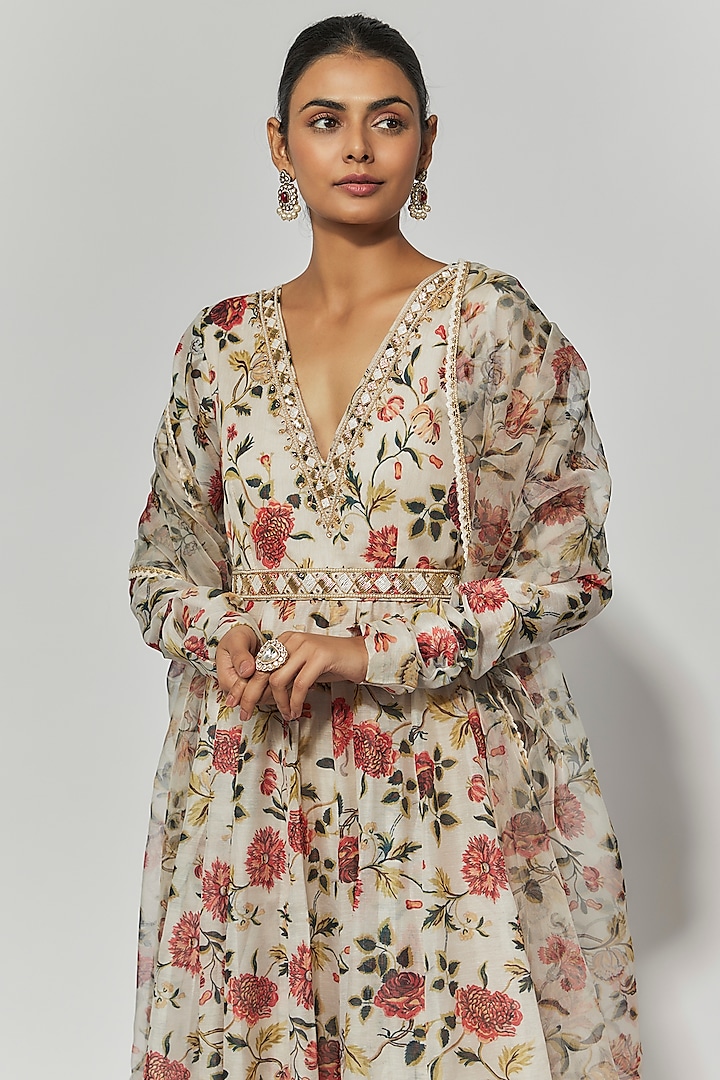 Beige Chanderi Floral Printed & Embroidered Anarkali Set by Yuvrani Jaipur at Pernia's Pop Up Shop