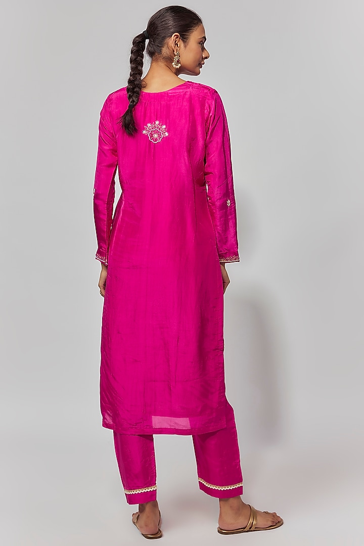 Hot Pink Silk Thread & Pearl Hand Embroidered Kurta Set by Yuvrani Jaipur at Pernia's Pop Up Shop