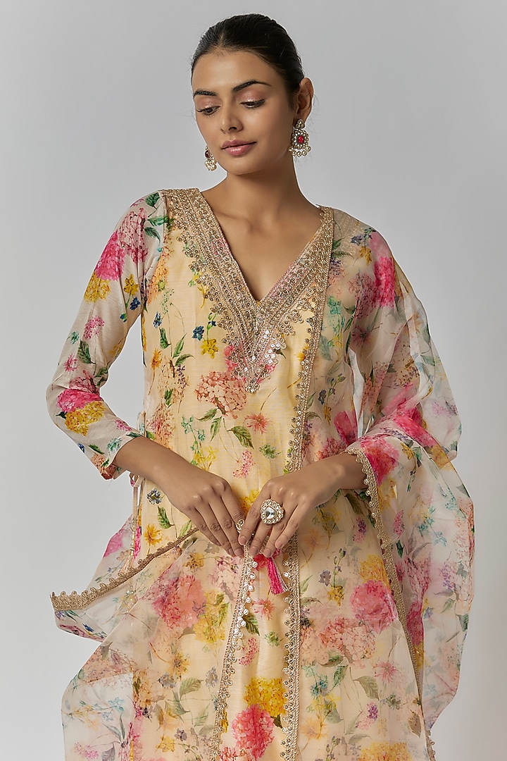Multi-Colored Chanderi Floral Printed Kurta Set by Yuvrani Jaipur at Pernia's Pop Up Shop