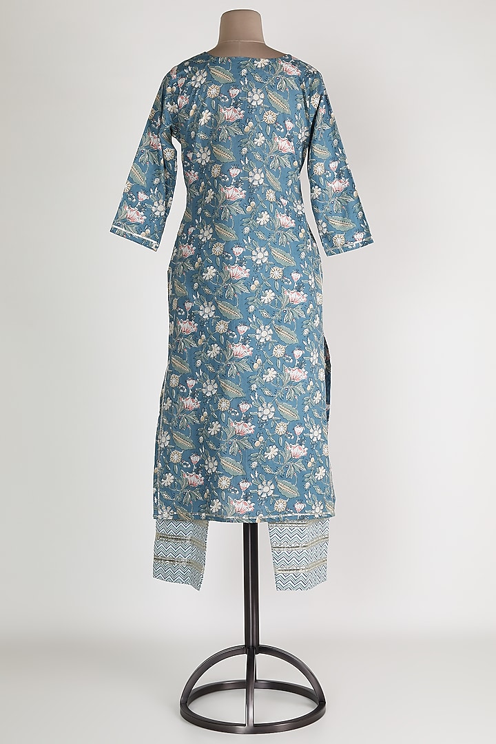 Cobalt Blue Embroidered Kurta Set by Yuvrani Jaipur at Pernia's Pop Up Shop