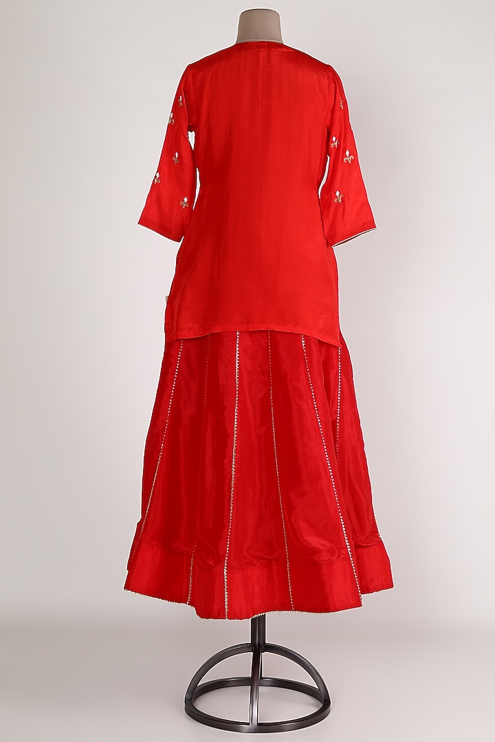 Red Embroidered Skirt Set by Yuvrani Jaipur at Pernia's Pop Up Shop
