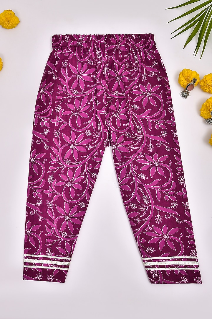 Wine & White Cotton Floral Printed Kurta Set For Girls by Yuvrani Jaipur Kidswear at Pernia's Pop Up Shop