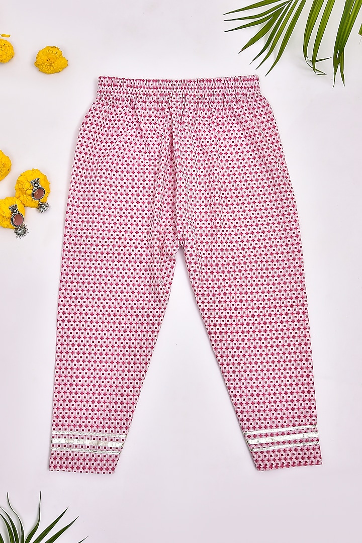 White & Pink Cotton Floral Printed Kurta Set For Girls by Yuvrani Jaipur Kidswear at Pernia's Pop Up Shop