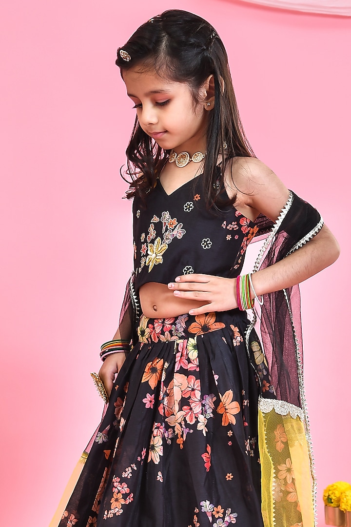 Black Silk Floral Printed Lehenga Set For Girls by Yuvrani Jaipur Kidswear at Pernia's Pop Up Shop
