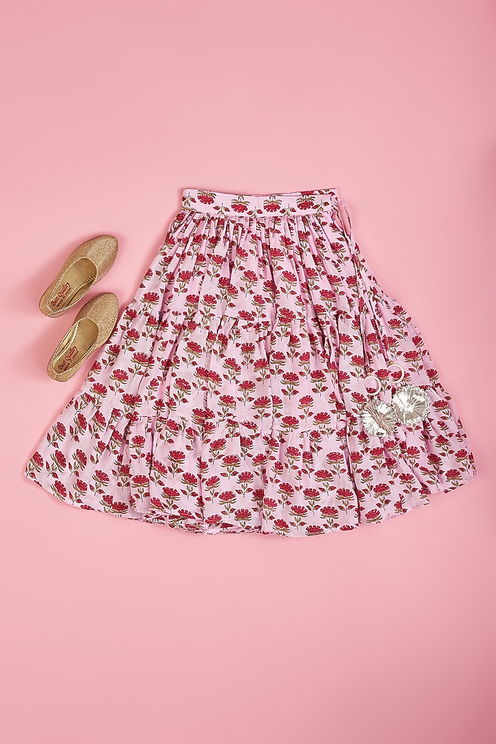 Pink Muslin Hand Block Printed Lehenga Set For Girls by Yuvrani Jaipur Kidswear at Pernia's Pop Up Shop