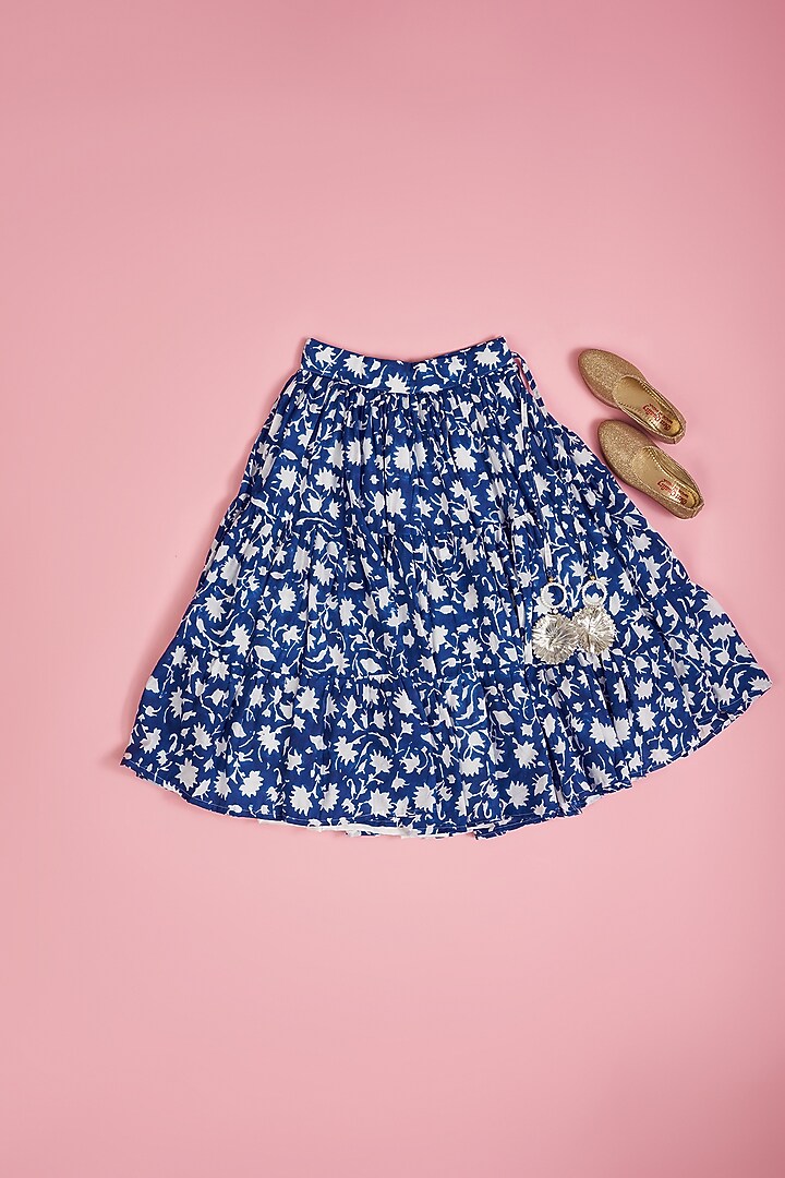 Blue Muslin Hand Block Printed Lehenga Set For Girls by Yuvrani Jaipur Kidswear at Pernia's Pop Up Shop
