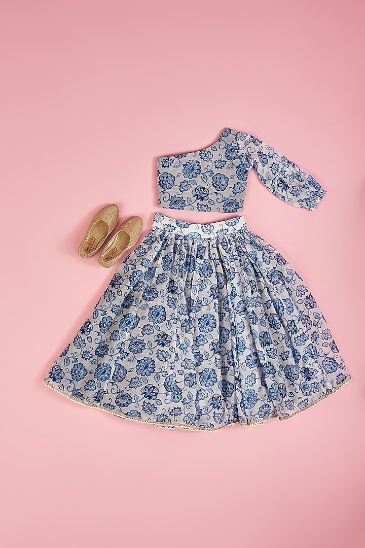 Powder Blue Chanderi Flared Lehenga Set For Girls by Yuvrani Jaipur Kidswear at Pernia's Pop Up Shop