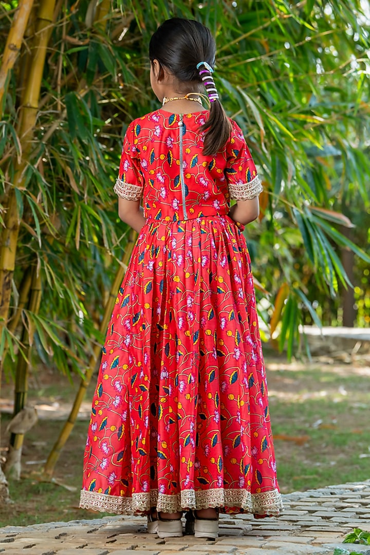 Cherry Red Chanderi Floral Printed Lehenga Set For Girls by Yuvrani Jaipur Kidswear at Pernia's Pop Up Shop