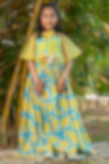 Neon Blue & Yellow Chanderi Floral Printed Lehenga For Girls by Yuvrani Jaipur Kidswear at Pernia's Pop Up Shop