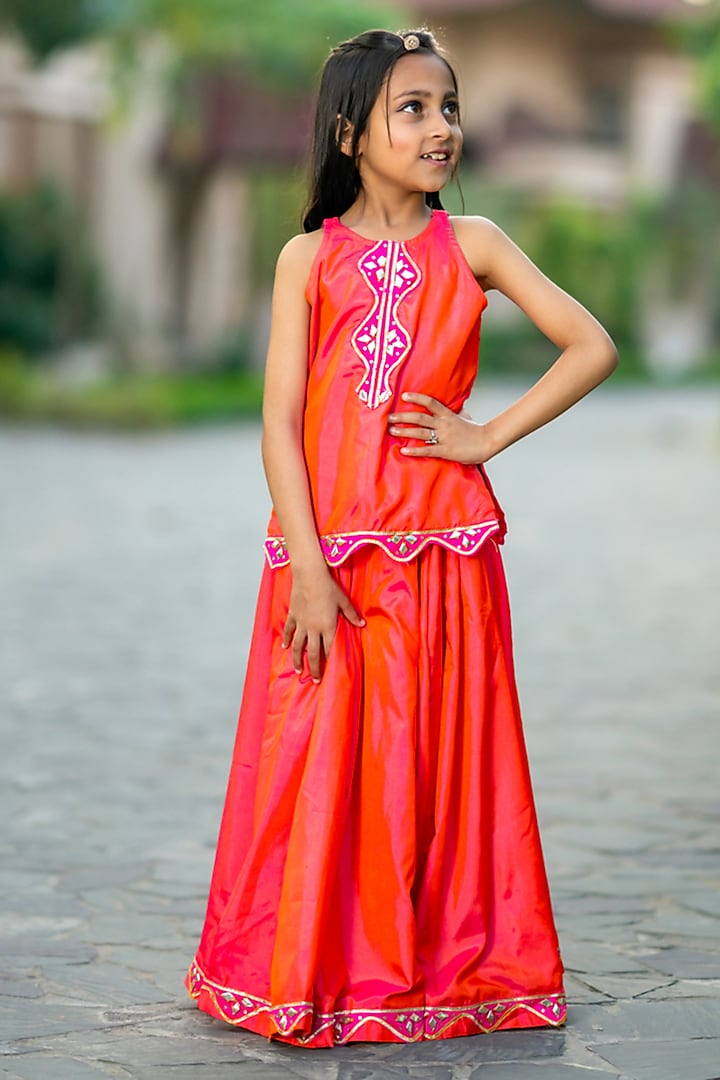 Neon Pink Silk Hand Embroidered Lehenga Set For Girls by Yuvrani Jaipur Kidswear at Pernia's Pop Up Shop