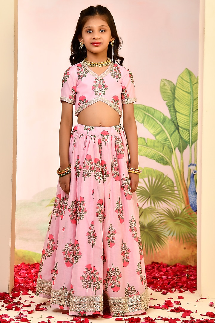 Blush Pink Chanderi Floral Printed Lehenga Set for Girls by Yuvrani Jaipur Kidswear at Pernia's Pop Up Shop