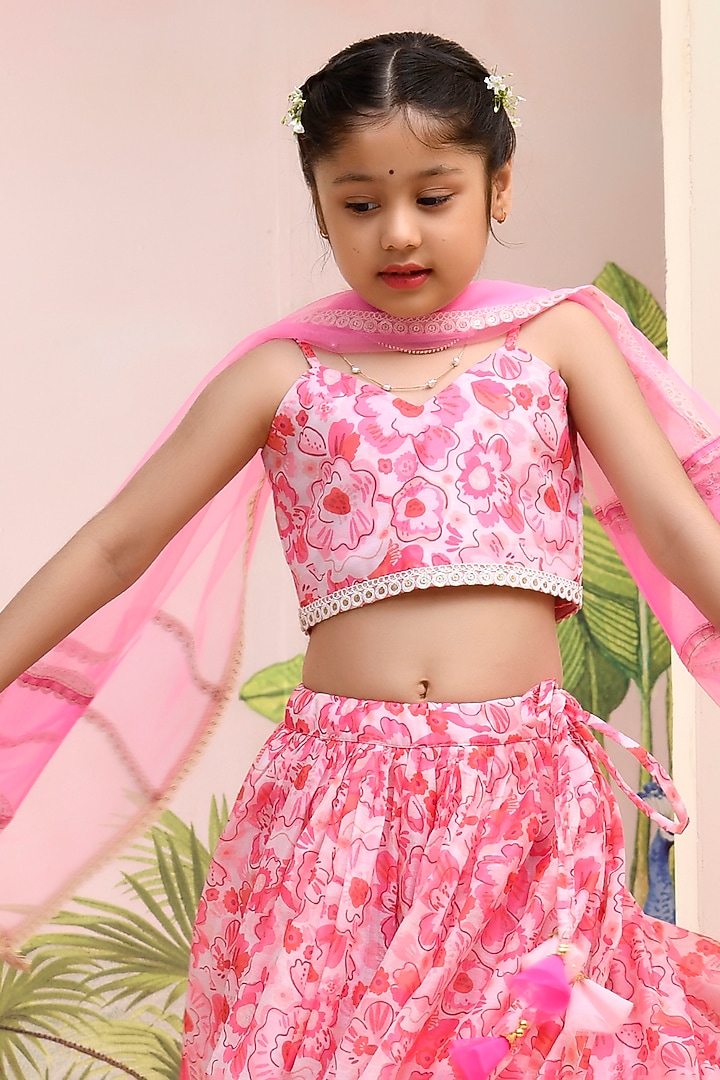 Neon Pink Chanderi Floral Printed Lehenga Set for Girls by Yuvrani Jaipur Kidswear at Pernia's Pop Up Shop