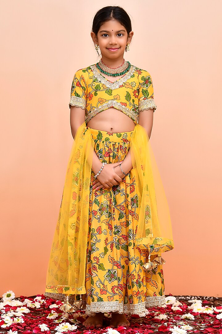Yellow Chanderi Floral Printed Lehenga Set for Girls by Yuvrani Jaipur Kidswear at Pernia's Pop Up Shop