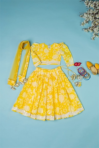 Yellow Chanderi Floral Printed Bandhej Lehenga Set For Girls by Yuvrani Jaipur Kidswear