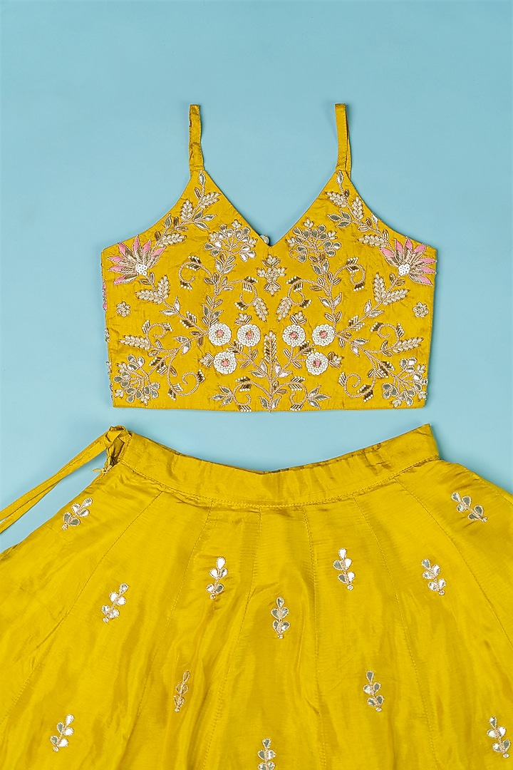 Golden Yellow Pure Spun Hand Embroidered Lehenga Set For Girls by Yuvrani Jaipur Kidswear at Pernia's Pop Up Shop
