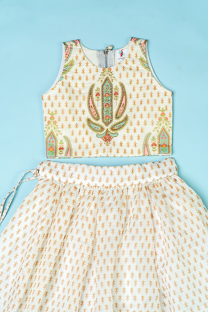 Ivory Chanderi Flared Lehenga Set For Girls by Yuvrani Jaipur Kidswear at Pernia's Pop Up Shop