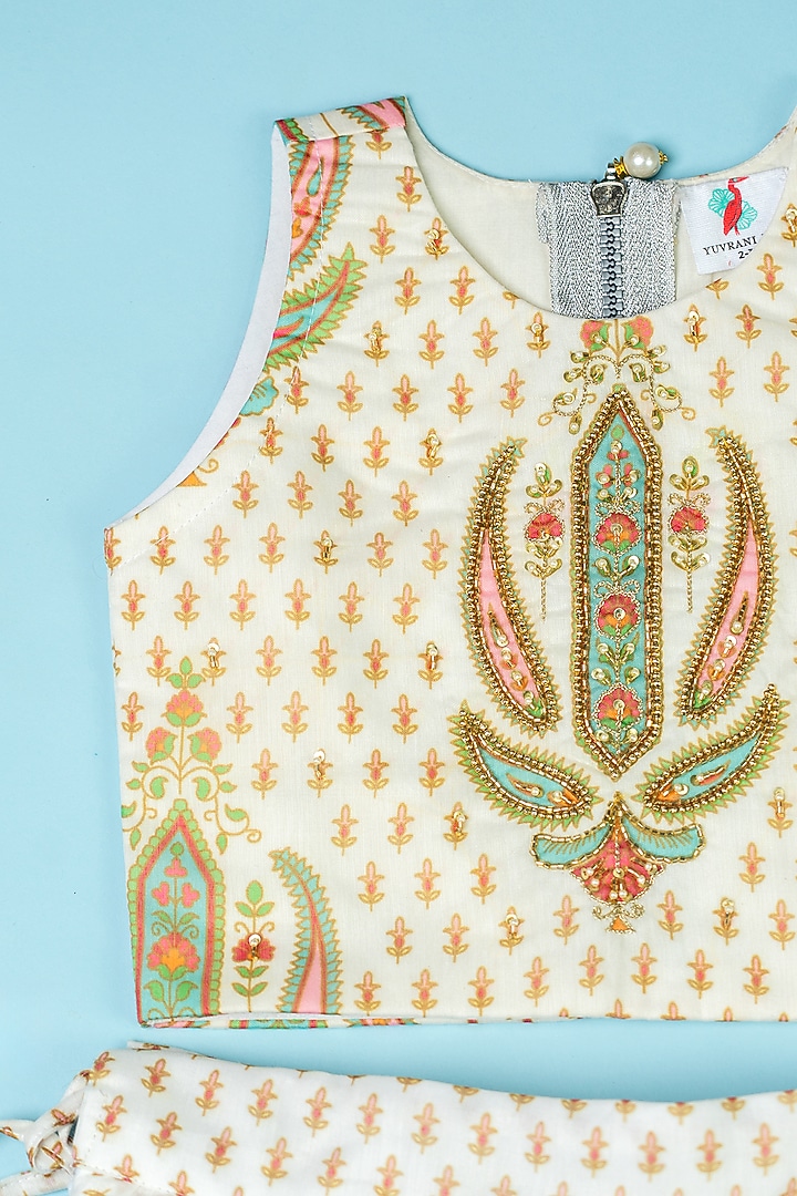 Ivory Chanderi Flared Lehenga Set For Girls by Yuvrani Jaipur Kidswear at Pernia's Pop Up Shop