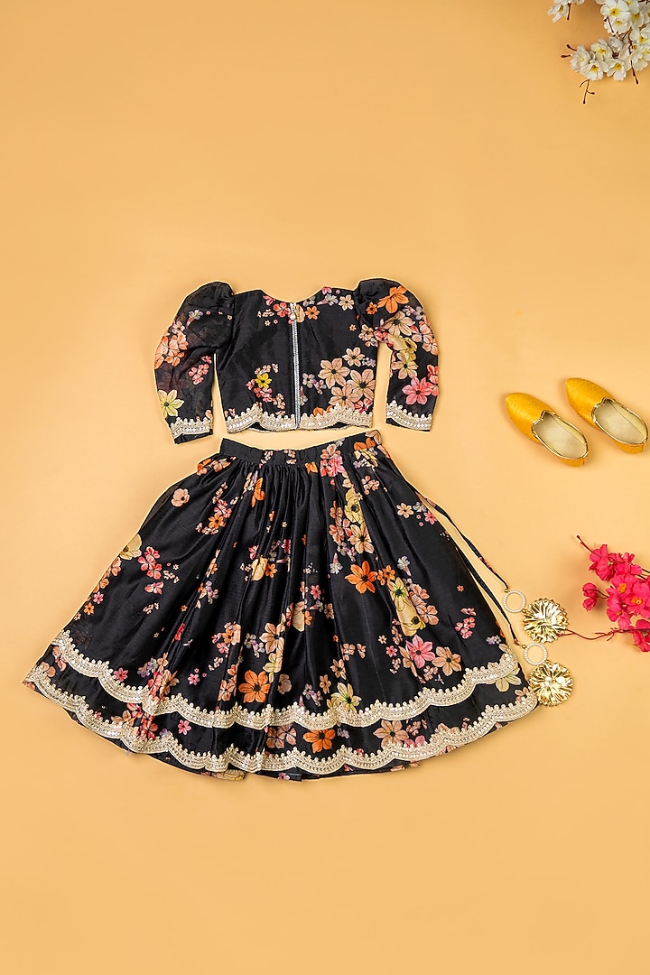 Black Chanderi Floral Printed Lehenga Set For Girls by Yuvrani Jaipur Kidswear at Pernia's Pop Up Shop