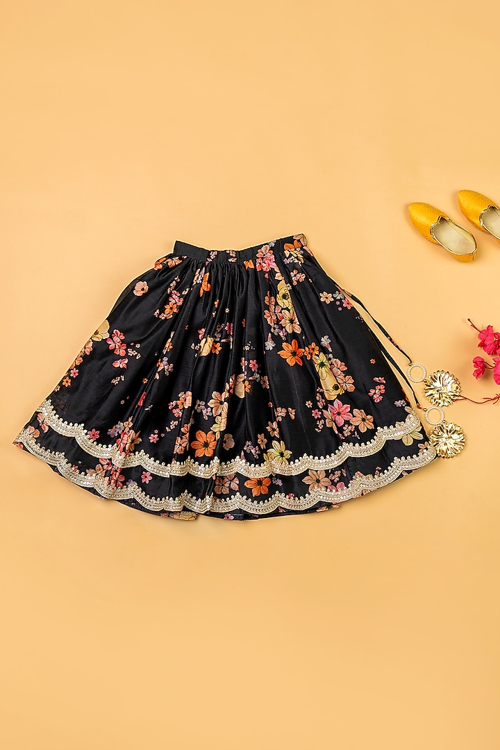 Black Chanderi Floral Printed Lehenga Set For Girls by Yuvrani Jaipur Kidswear at Pernia's Pop Up Shop