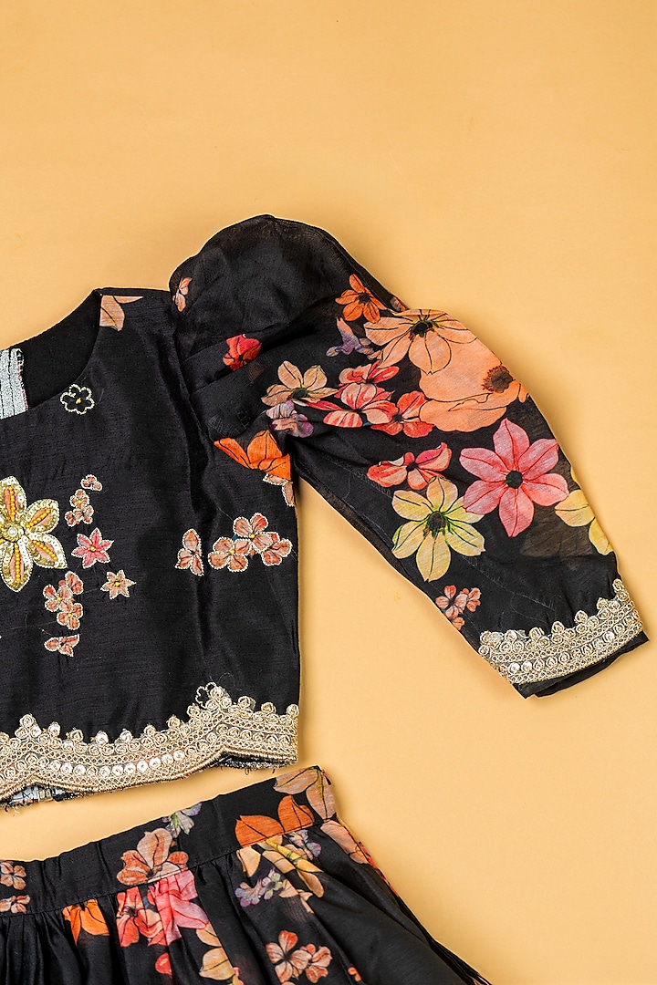 Black Chanderi Floral Printed Lehenga Set For Girls by Yuvrani Jaipur Kidswear at Pernia's Pop Up Shop