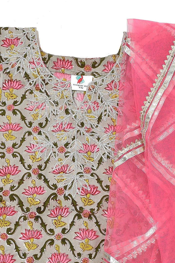 Ivory Sharara Set In Cotton For Girls by Yuvrani Jaipur Kidswear at Pernia's Pop Up Shop