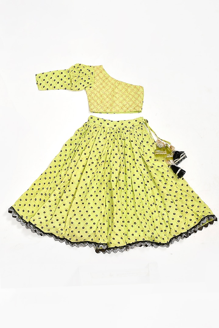 Neon Green Printed Lehenga Set For Girls by Yuvrani Jaipur Kidswear