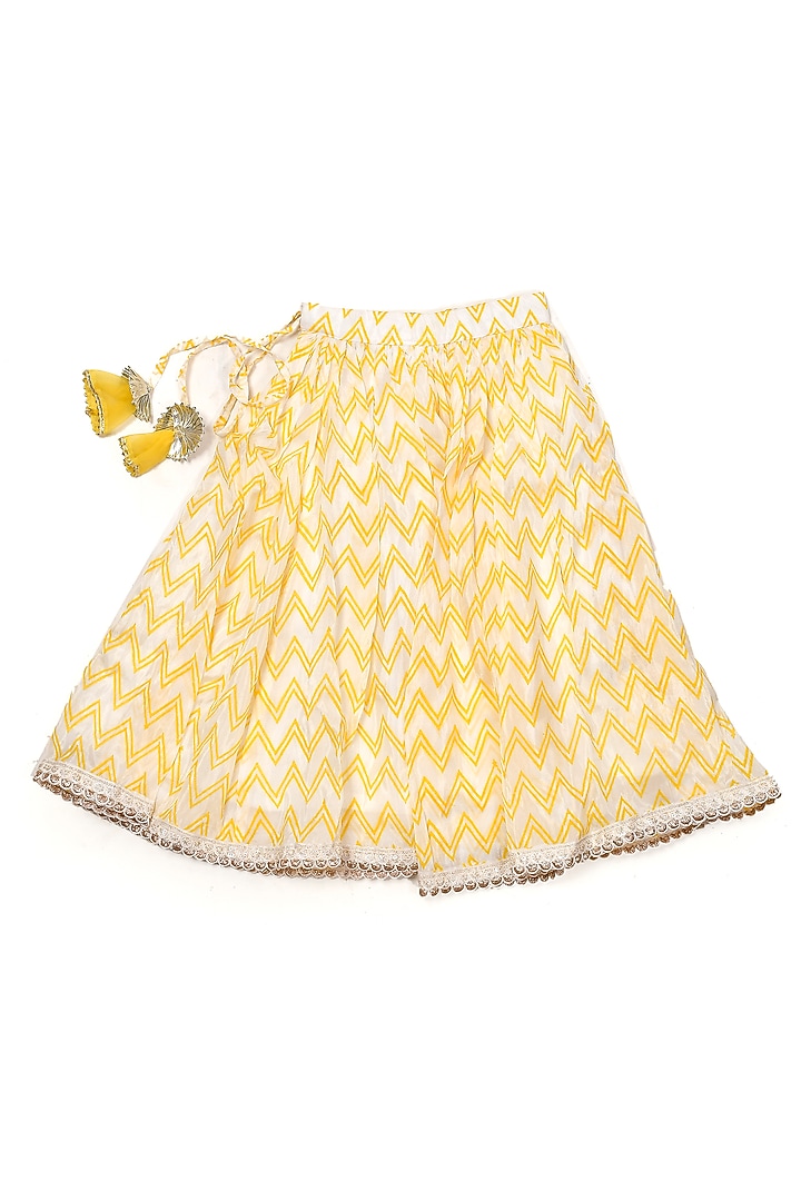 Ivory & Butter Yellow Printed Lehenga Set For Girls by Yuvrani Jaipur Kidswear at Pernia's Pop Up Shop