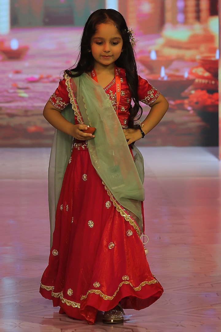 Cherry Red Silk Hand Embroidered Lehenga Set For Girls by Yuvrani Jaipur Kidswear at Pernia's Pop Up Shop