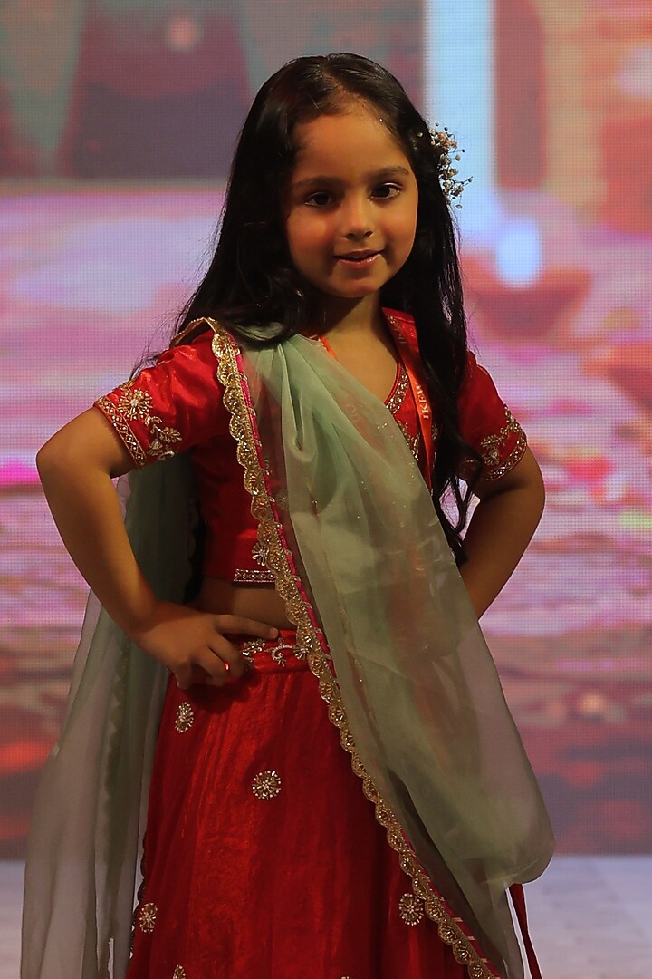 Cherry Red Silk Hand Embroidered Lehenga Set For Girls by Yuvrani Jaipur Kidswear at Pernia's Pop Up Shop