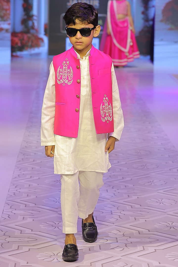 Fuchsia Pink Taffeta Silk Hand Embroidered Nehru Jacket Set For Boys by Yuvrani Jaipur Kidswear at Pernia's Pop Up Shop