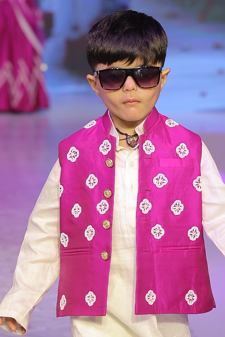 Magenta Pink Taffeta Silk Hand Embroidered Nehru Jacket Set For Boys by Yuvrani Jaipur Kidswear at Pernia's Pop Up Shop
