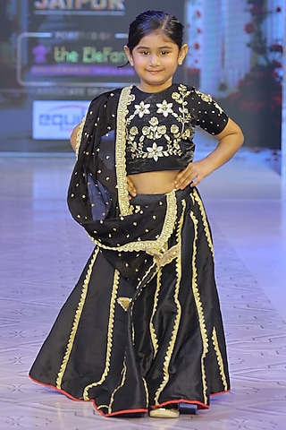 Black Taffeta Silk Lehenga Set For Girls by Yuvrani Jaipur Kidswear