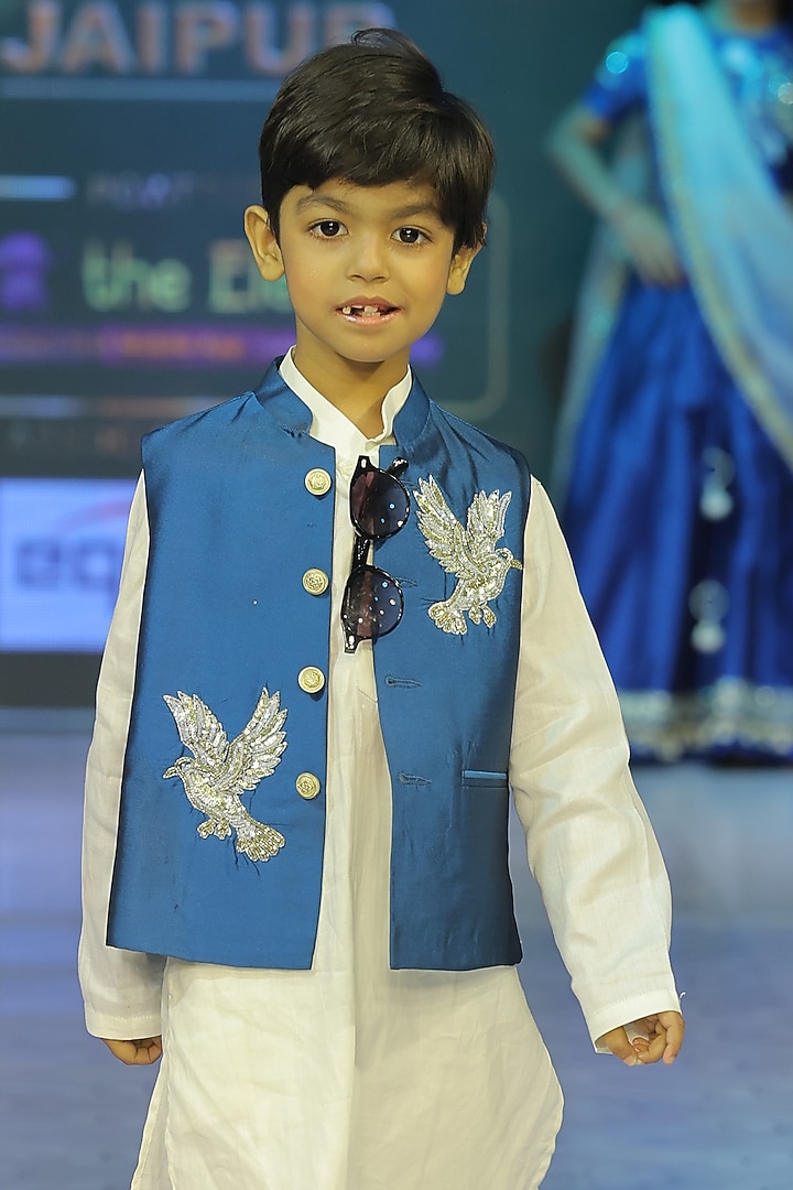 Navy Blue Taffeta Silk Hand Embroidered Nehru Jacket Set For Boys by Yuvrani Jaipur Kidswear at Pernia's Pop Up Shop