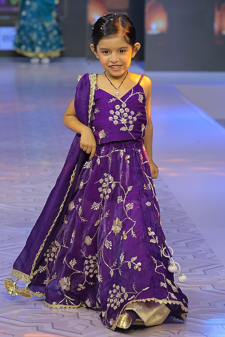 Purple Silk Embroidered Lehenga Set For Girls by Yuvrani Jaipur Kidswear at Pernia's Pop Up Shop