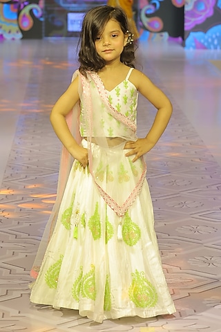 Ivory Pure Spun Hand Embroidered Lehenga Set For Girls by Yuvrani Jaipur Kidswear