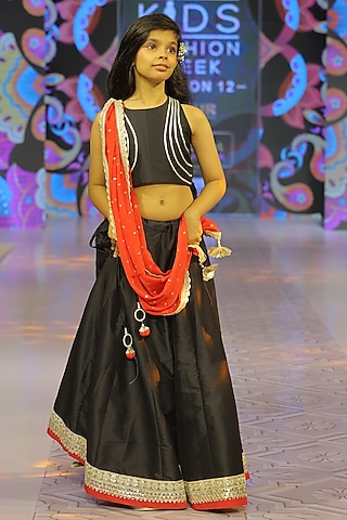 Black Silk Lehenga Set For Girls by Yuvrani Jaipur Kidswear