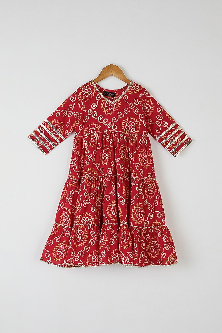 Red Bandhej Kurta Set For Girls by Yuvrani Jaipur Kidswear at Pernia's Pop Up Shop