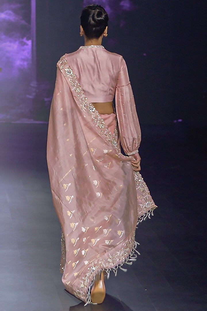 Peach Chanderi Zardosi Embellished Reception Saree Set by Yaksi Deepthi Reddy at Pernia's Pop Up Shop
