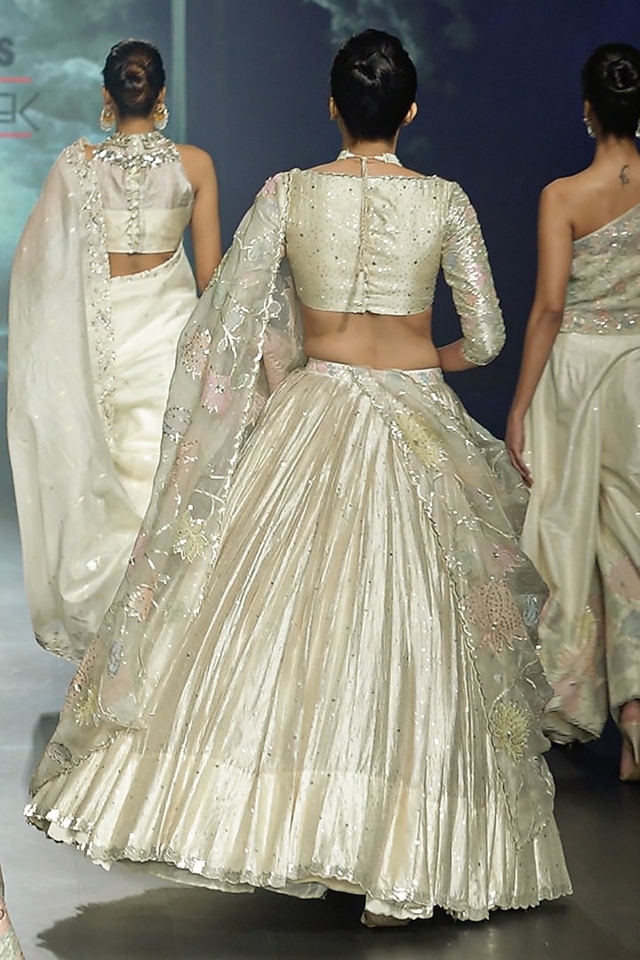 Light Yellow Italian Raw Silk Sequins Embroidered Bridal Lehenga Set by Yaksi Deepthi Reddy at Pernia's Pop Up Shop