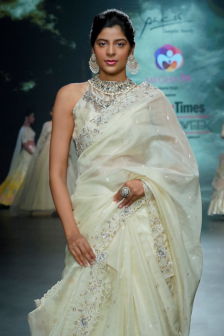Light Yellow Chanderi Zardosi Embroidered Reception Saree Set by Yaksi Deepthi Reddy at Pernia's Pop Up Shop