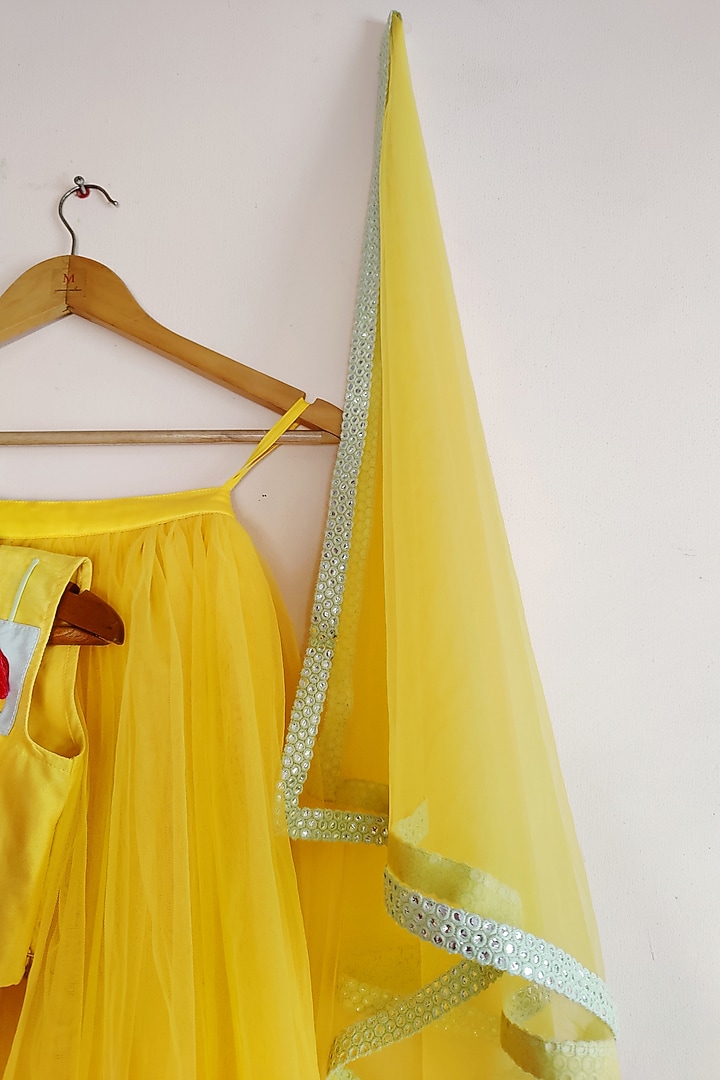 Yellow Net Lehenga Set For Girls by YMKids at Pernia's Pop Up Shop