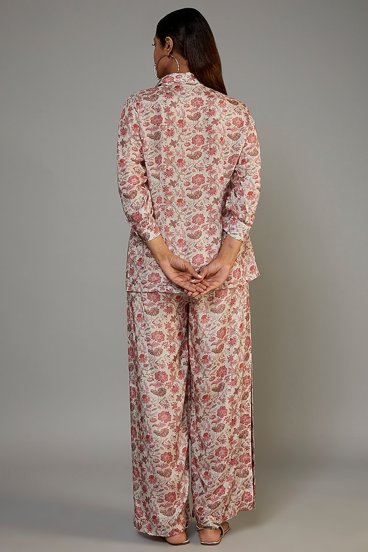 Off-White & Red Pure Muslin Printed Co-Ord Set by Yogita Kadam at Pernia's Pop Up Shop