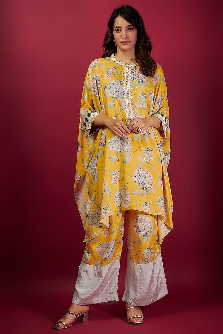 Yellow Pure Muslin Floral Printed & Mirror Embroidered Kaftan Set by Yogita Kadam at Pernia's Pop Up Shop