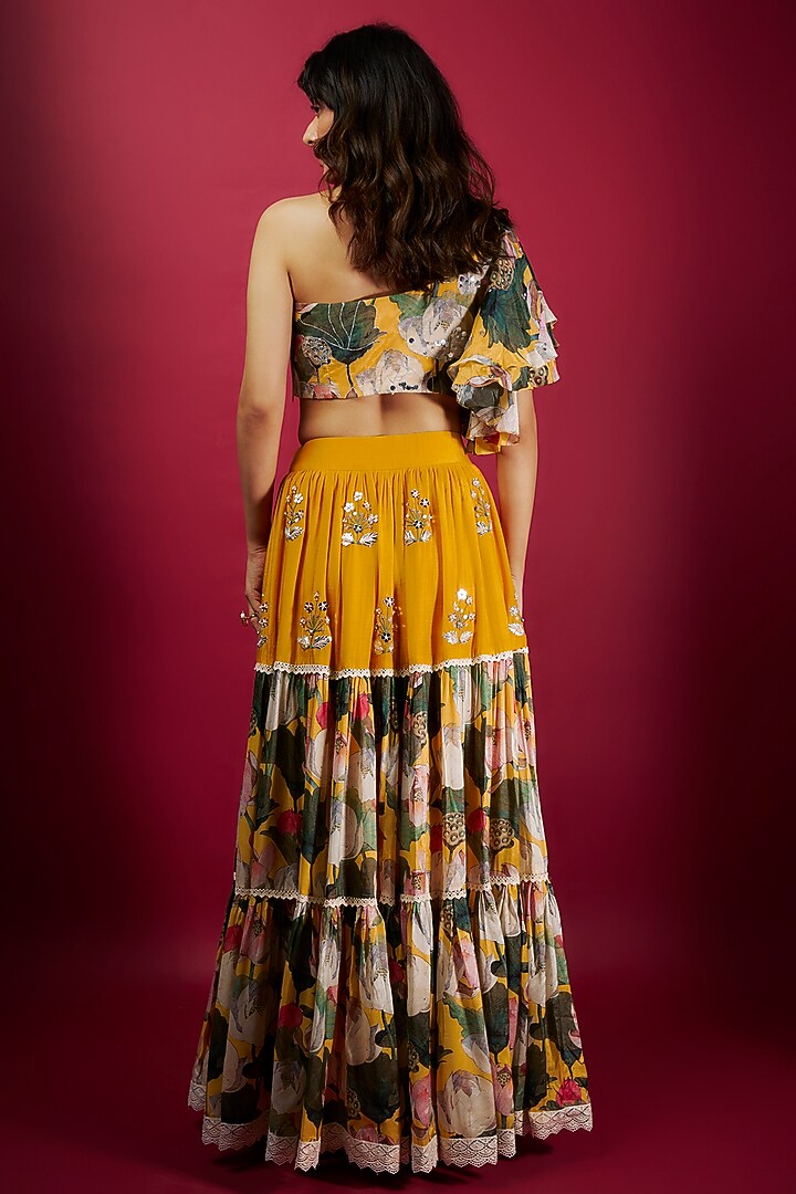Yellow Pure Muslin Embroidered & Floral Printed Layered Lehenga Set by Yogita Kadam at Pernia's Pop Up Shop