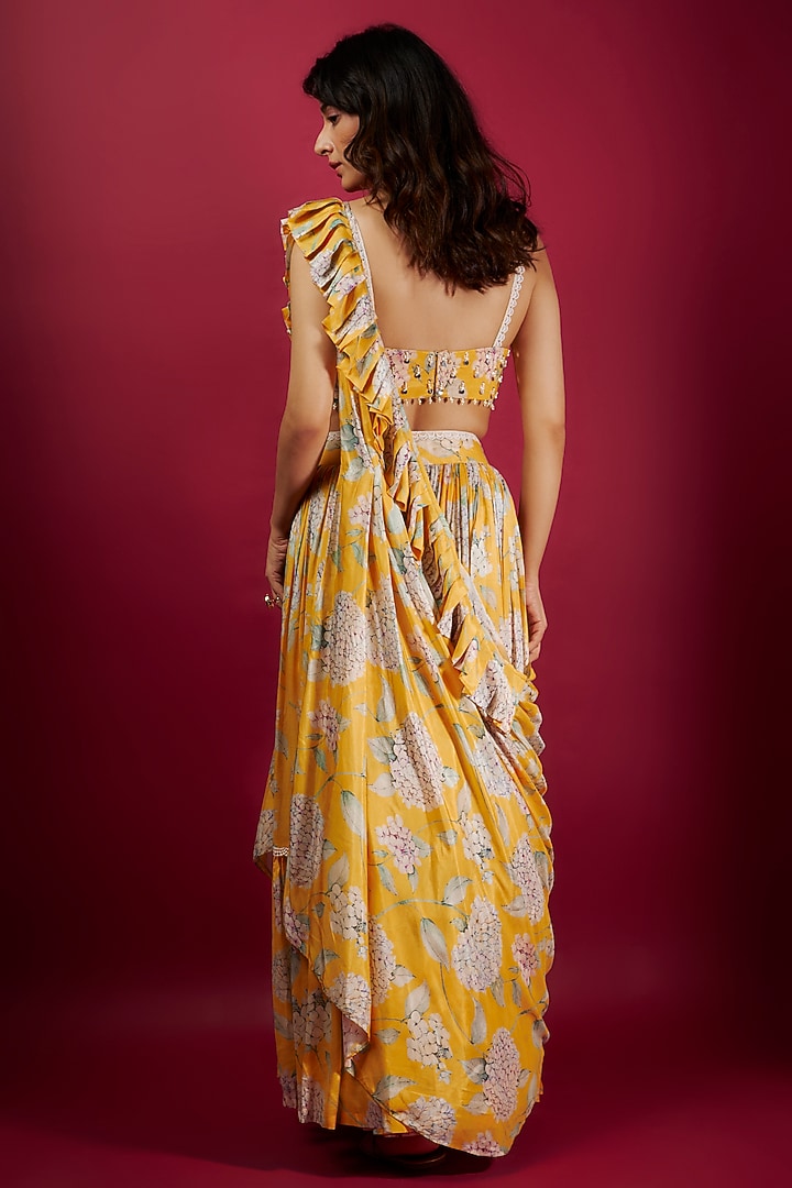 Yellow Pure Muslin Floral Printed Layered Wedding Lehenga Set by Yogita Kadam at Pernia's Pop Up Shop