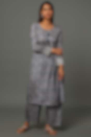 Cobalt Blue Muslin Kurta Set by Yogita Kadam at Pernia's Pop Up Shop