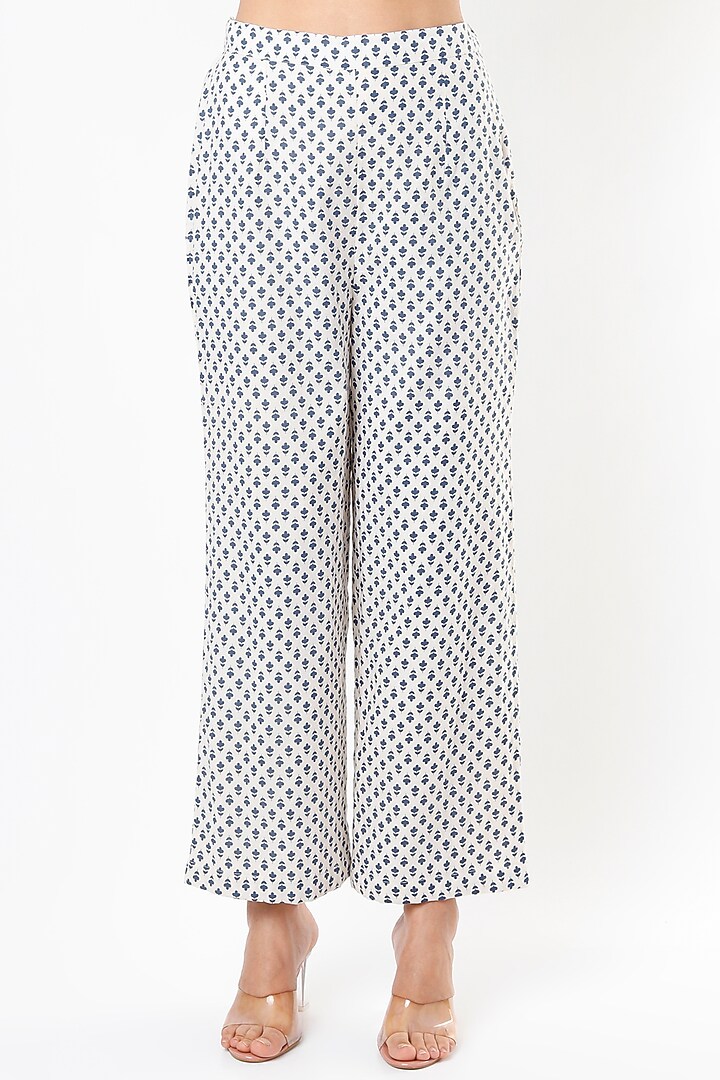 Off-White Printed Pant Set For Girls by Yogita Kadam- Kids at Pernia's Pop Up Shop