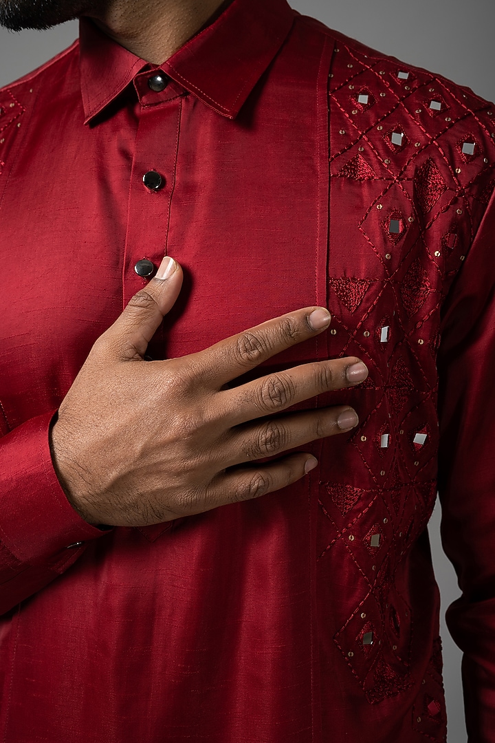 Scarlet Red Linen Embroidered Kurta Set by YOSEBA at Pernia's Pop Up Shop