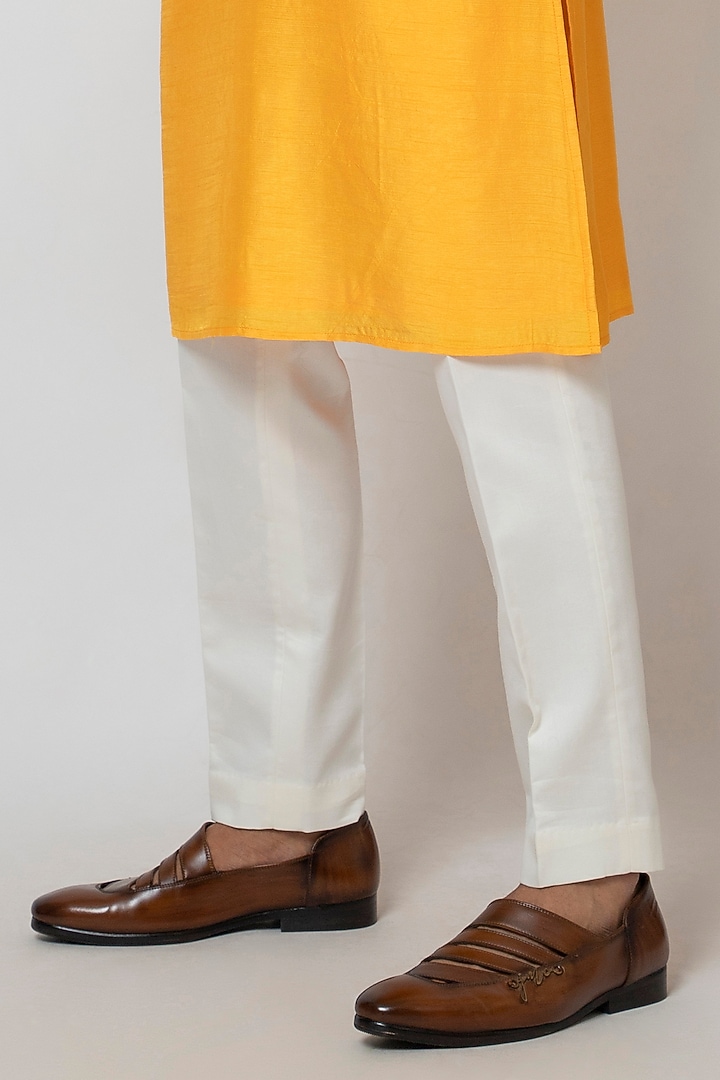 Mango Yellow Bam Silk Mirror Embroidered Kurta Set by YOSEBA at Pernia's Pop Up Shop